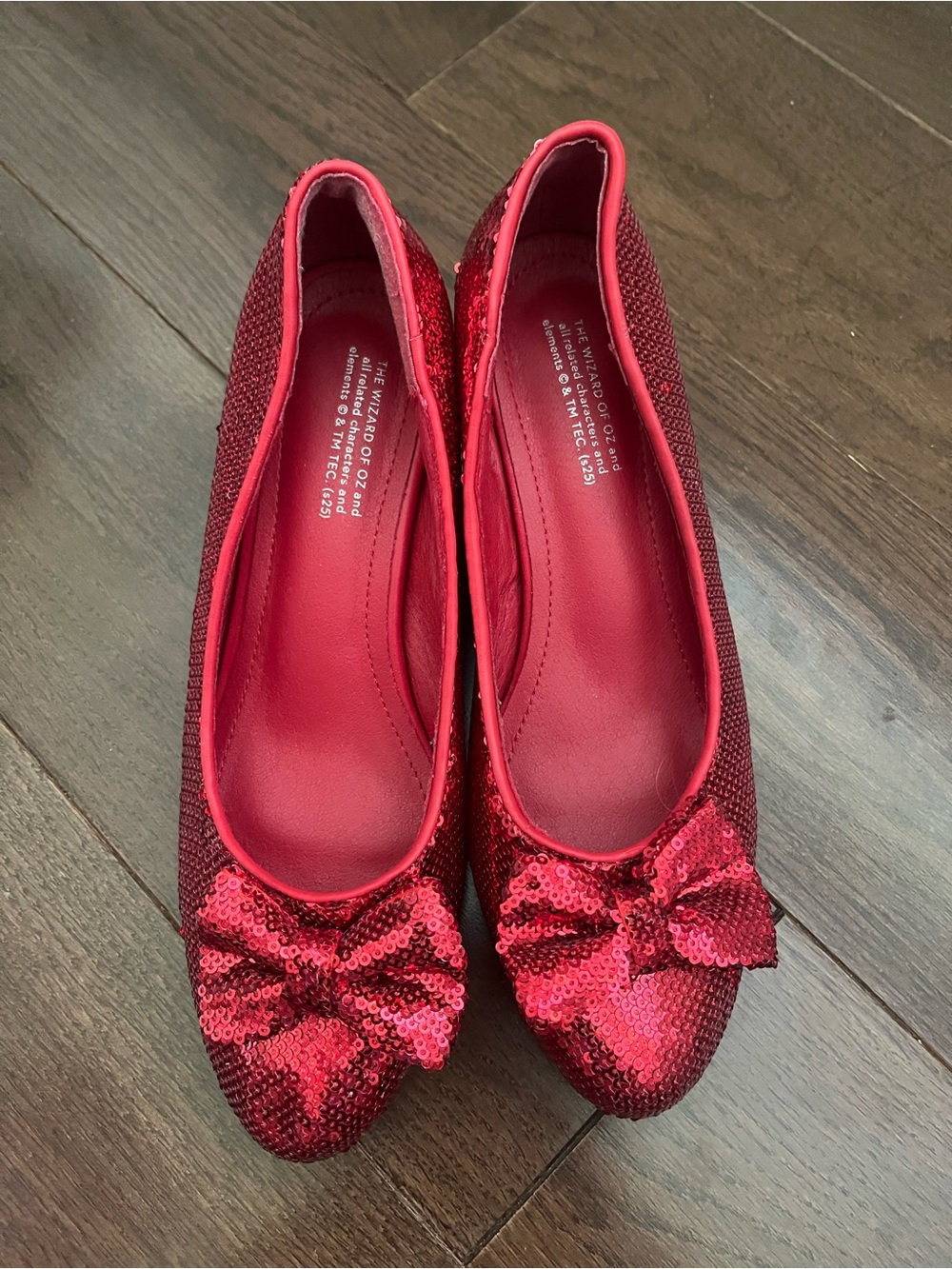 Women’s Red Sequin Bow Pumps - Dorothy from Wizard of Oz